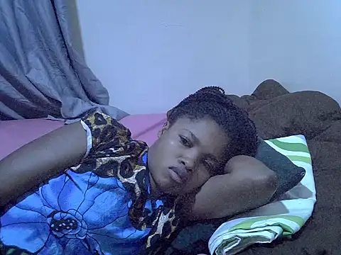 Snapshot of Zilpah_ chatting on June 24, 9:58 pm Zilpah online show from June 24, 9:58 pm
