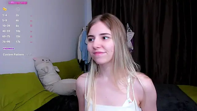 Honey Lia online show from May 24, 12:43 pm