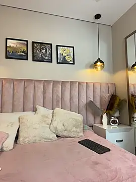 alice lodge  online show from June 5, 3:57 am