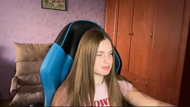 SilkSinner  online show from June 4, 4:13 pm