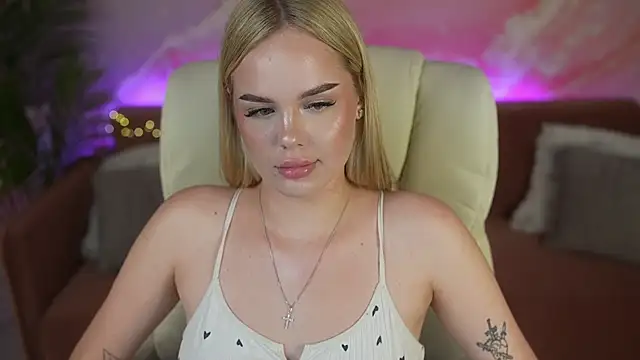 AuroraMore online show from July 9, 1:42 am