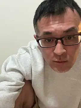 vanujun online show from May 23, 12:42 pm
