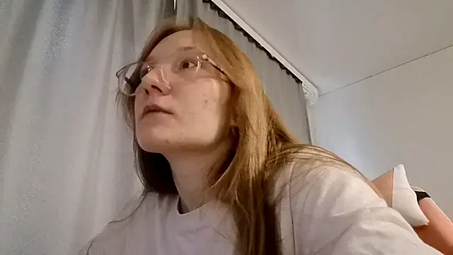 LauraTurber online show from May 24, 3:28 pm