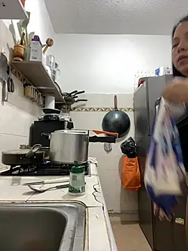 ISABELLA  LUNA online show from June 23, 1:36 am