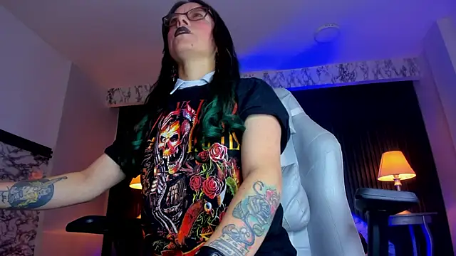 EvangelineJoness online show from June 9, 12:06 pm