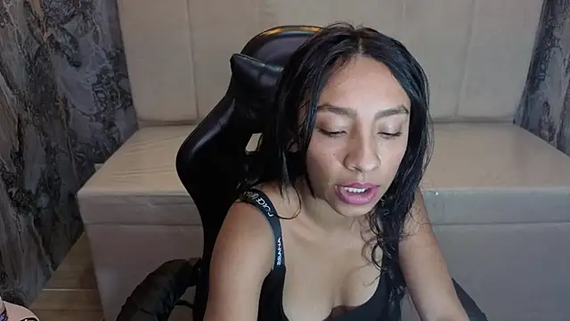 Adarasuri v online show from June 27, 3:22 am