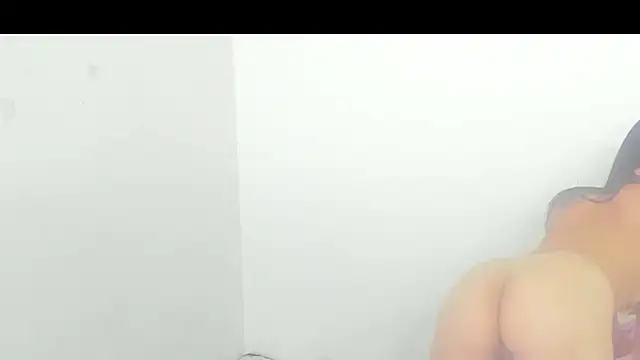 Snapshot of Anastasiax19 chatting on July 6, 3:25 am Anastasiax19 online show from July 6, 3:25 am