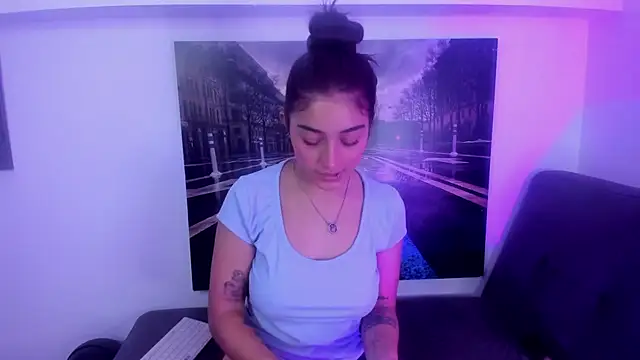 Nina-Mars online show from May 21, 11:39 am