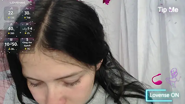 Snapshot of Angel-Hott_ chatting on July 5, 4:41 am Angel-Hott online show from July 5, 4:41 am