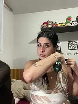 mileninhasexy online show from July 19, 1:31 am