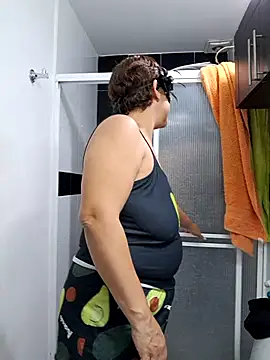 HOTANDSKINNY online show from July 14, 11:16 am