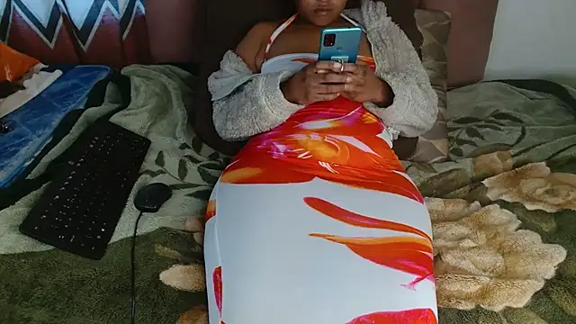 Round Booty Ebony online show from July 7, 12:09 pm