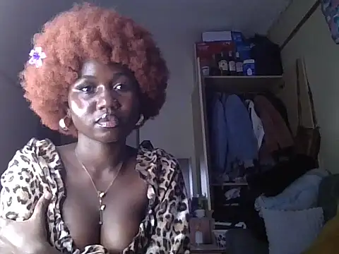 ChocolateCrush online show from May 20, 12:44 pm