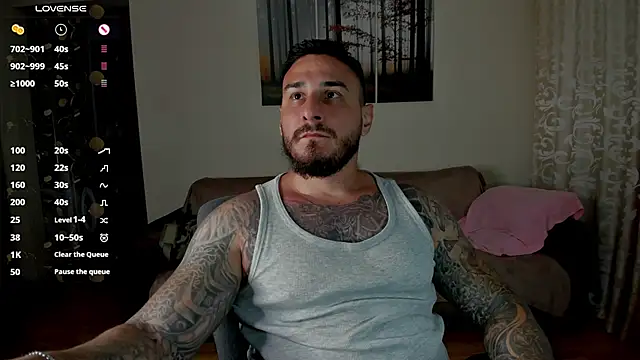 Snapshot of Gymdominus chatting on June 21, 2:41 pm Gymdominus online show from June 21, 2:41 pm