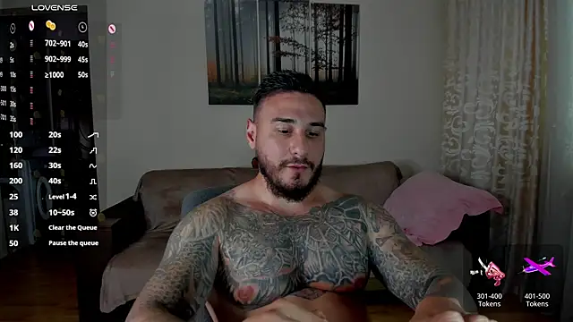 Snapshot of Gymdominus chatting on July 3, 12:44 pm Gymdominus online show from July 3, 12:44 pm
