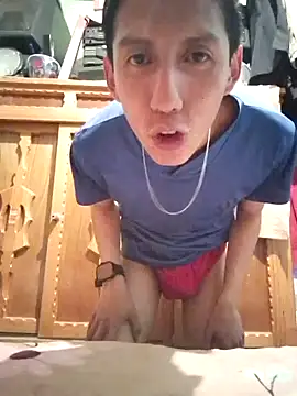 Twink0207 online show from July 2, 12:21 am