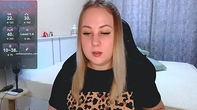 Pretty Yourfriend online show from May 27, 9:17 am