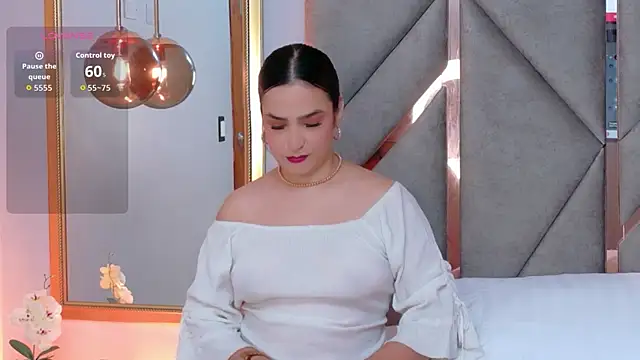 Laurent-Rose online show from July 3, 1:28 pm