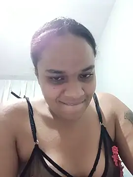 Snapshot of sexygirlbronw01 chatting on May 21, 9:16 am sexygirlbronw01 online show from May 21, 9:16 am