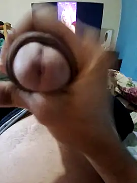 Snapshot of litoral012sp chatting on July 14, 2:01 pm litoral012sp online show from July 14, 2:01 pm