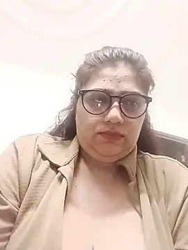 yourchahat27 online show from July 5, 7:32 pm