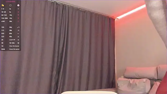 TracieKem online show from May 23, 6:12 pm