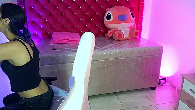 Cami monroe m online show from May 23, 12:09 pm