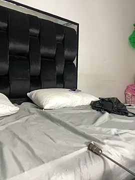 valentina sexygirl online show from May 22, 4:12 pm