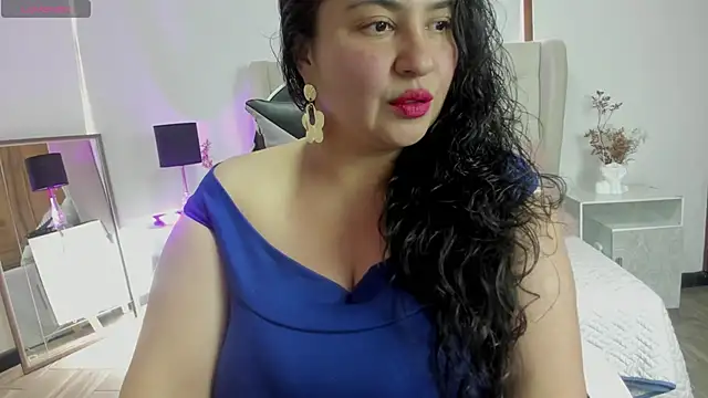 JadeBellee online show from June 16, 6:21 pm