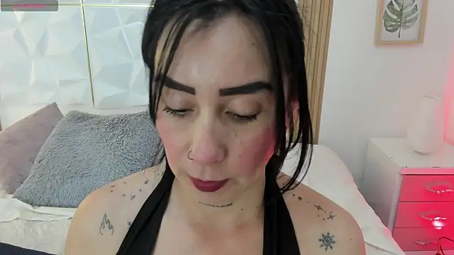 Anniee 333 online show from June 3, 1:46 pm