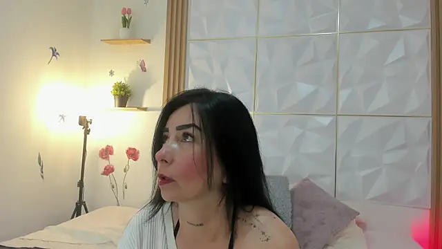 Anniee 333 online show from June 29, 1:33 pm