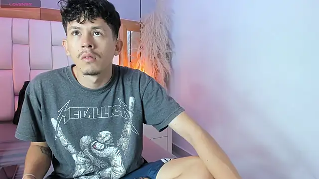 Amy and Alex online show from July 11, 11:13 am