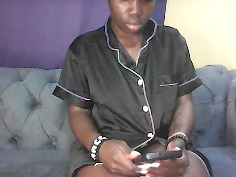 Hott tash online show from June 15, 2:41 pm