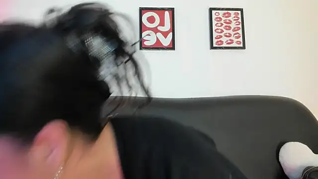 Tiana prince online show from July 17, 9:16 am