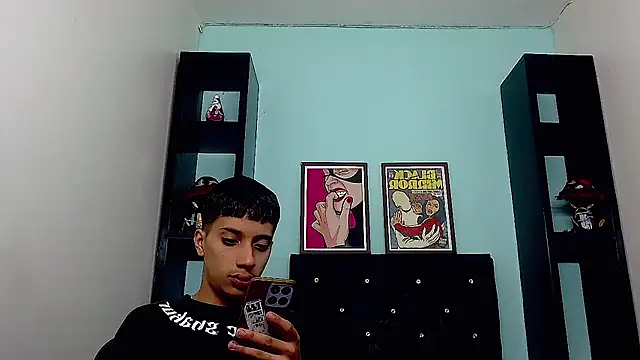 Snapshot of jl_brayan12 chatting on June 23, 9:02 pm jl brayan12 online show from June 23, 9:02 pm