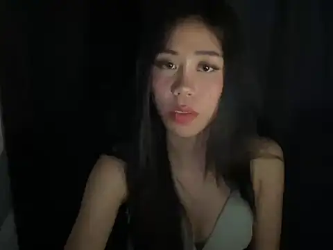 amberluiss online show from June 22, 10:23 am