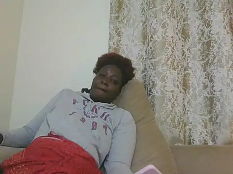 Snapshot of shugabaibe chatting on July 8, 7:51 pm shugabaibe online show from July 8, 7:51 pm