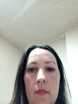 Snapshot of zupita0305 chatting on June 27, 6:35 pm zupita0305 online show from June 27, 6:35 pm