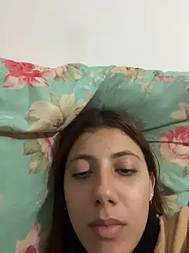 Snapshot of ruivinha_uai chatting on June 23, 3:04 am ruivinha uai online show from June 23, 3:04 am