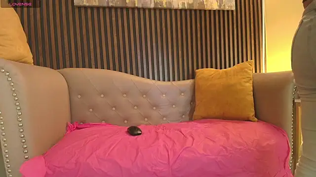 Madame mature1 online show from July 9, 2:32 pm
