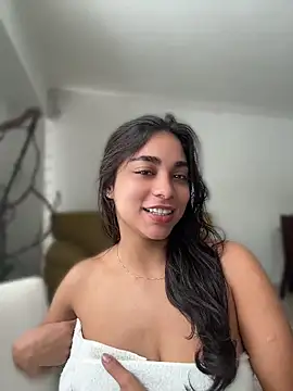 BellaRicciX X online show from May 24, 4:23 pm