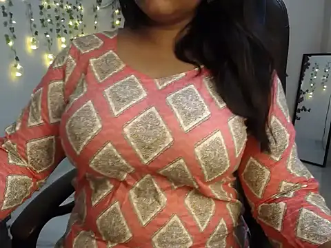 AmeliaSEXY- online show from June 28, 5:57 am
