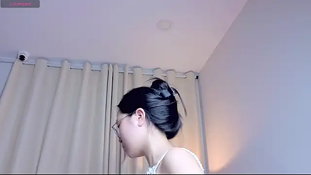 miuu6868 online show from June 30, 2:12 am