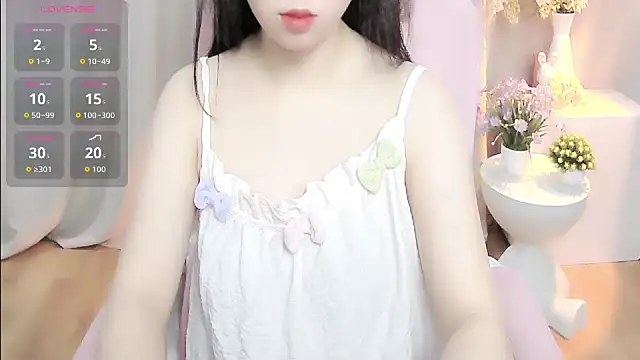 shynana online show from June 25, 1:16 am