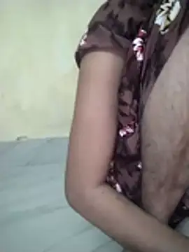 PRIYAGIRLHOT online show from June 5, 5:47 am