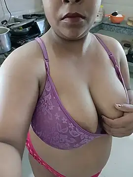 Snapshot of sexy_neha90 chatting on June 29, 2:40 am sexy neha90 online show from June 29, 2:40 am