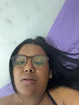 Eumileninha online show from July 8, 4:11 pm