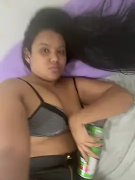 Eumileninha online show from July 11, 7:16 pm