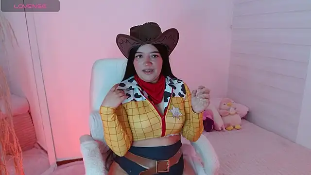 magicrainbow88 online show from May 26, 2:35 pm