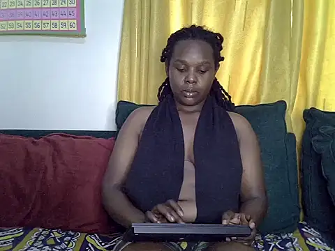 Snapshot of Nerd_ray00 chatting on July 12, 9:00 am Nerd ray00 online show from July 12, 9:00 am